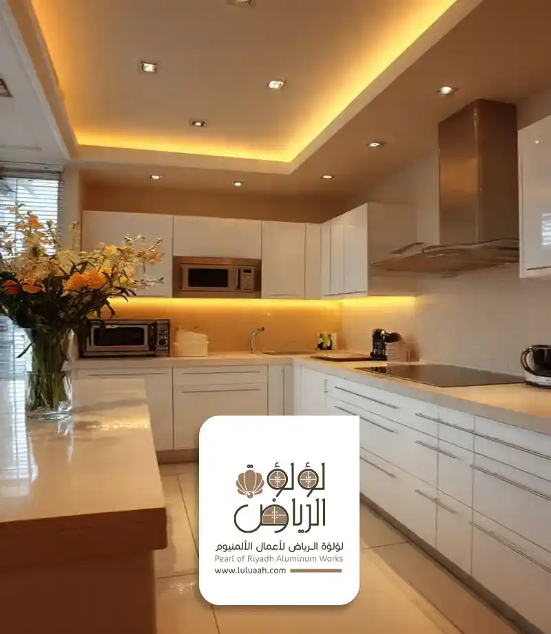 تفصيل مطابخ الرياض بأضاءة مميزة